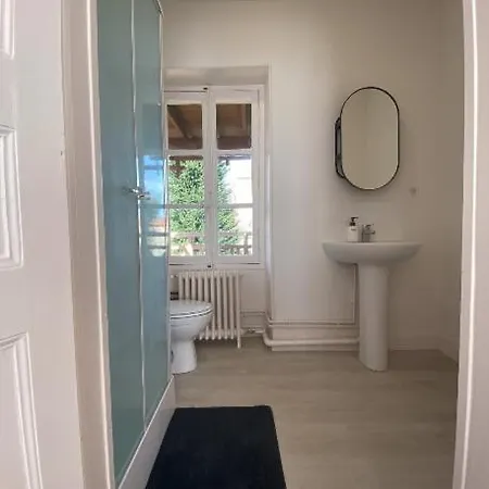 La Maison Des Ifs Terracotta * Mamers