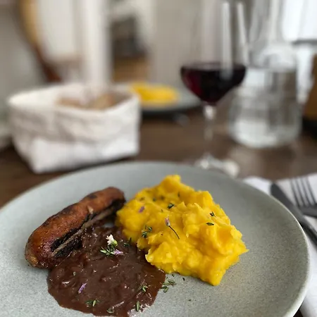 Apartment La Maison Des Ifs Terracotta Mamers