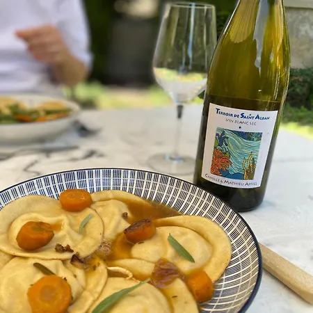 La Maison Des Ifs Terracotta