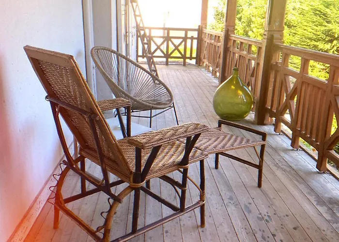 La Maison Des Ifs Terracotta